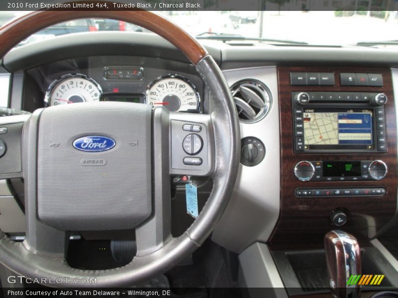 Tuxedo Black / Charcoal Black 2010 Ford Expedition Limited 4x4