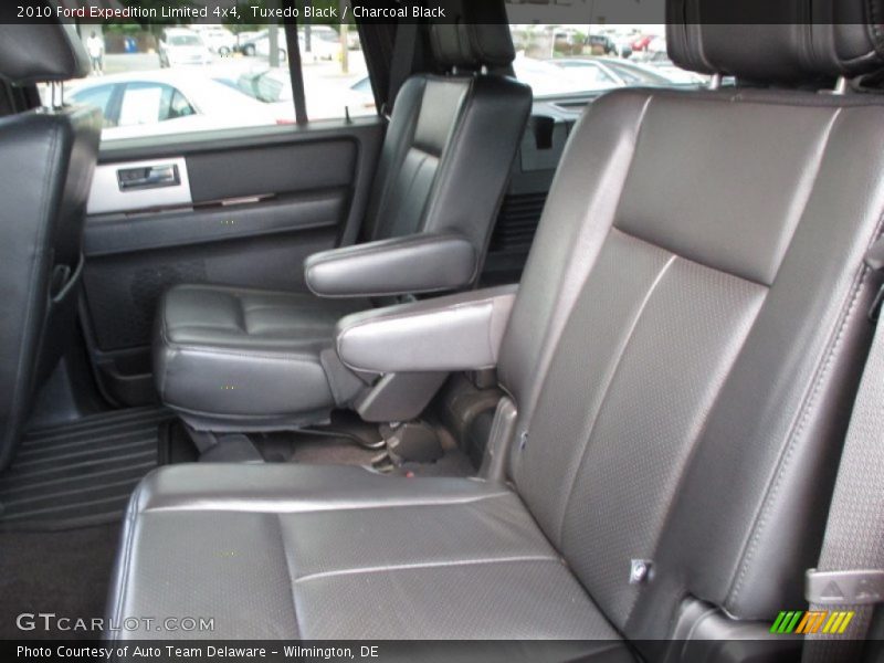 Tuxedo Black / Charcoal Black 2010 Ford Expedition Limited 4x4
