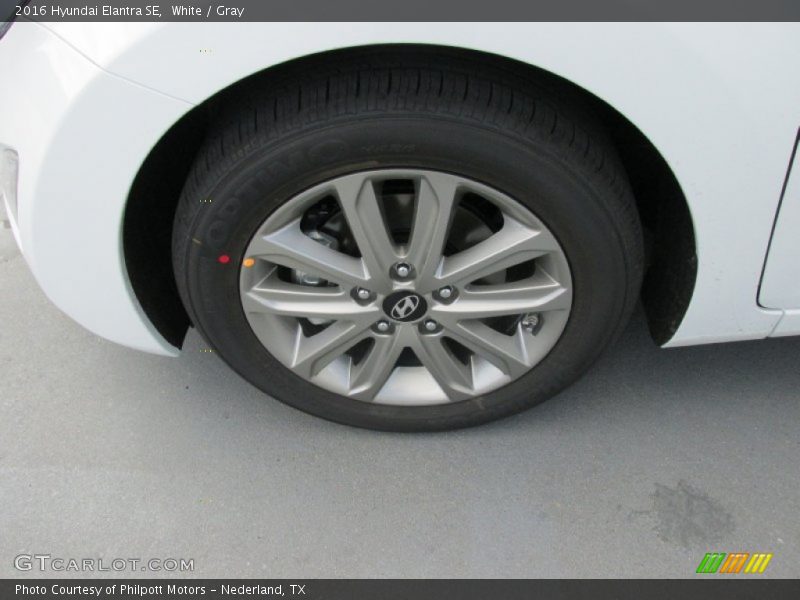 White / Gray 2016 Hyundai Elantra SE