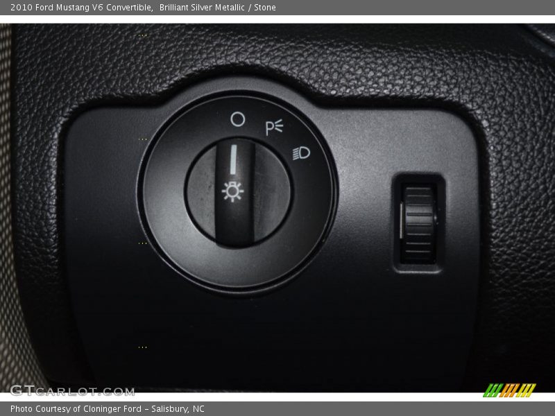 Brilliant Silver Metallic / Stone 2010 Ford Mustang V6 Convertible