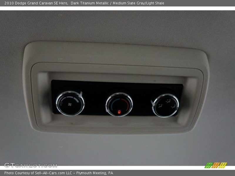 Dark Titanium Metallic / Medium Slate Gray/Light Shale 2010 Dodge Grand Caravan SE Hero