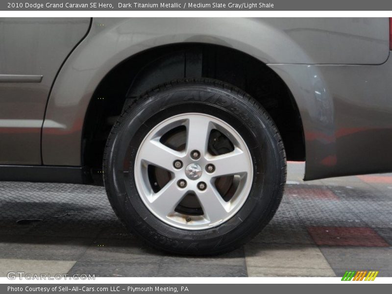 Dark Titanium Metallic / Medium Slate Gray/Light Shale 2010 Dodge Grand Caravan SE Hero