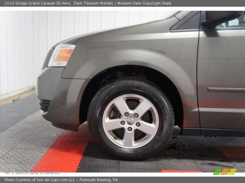 Dark Titanium Metallic / Medium Slate Gray/Light Shale 2010 Dodge Grand Caravan SE Hero