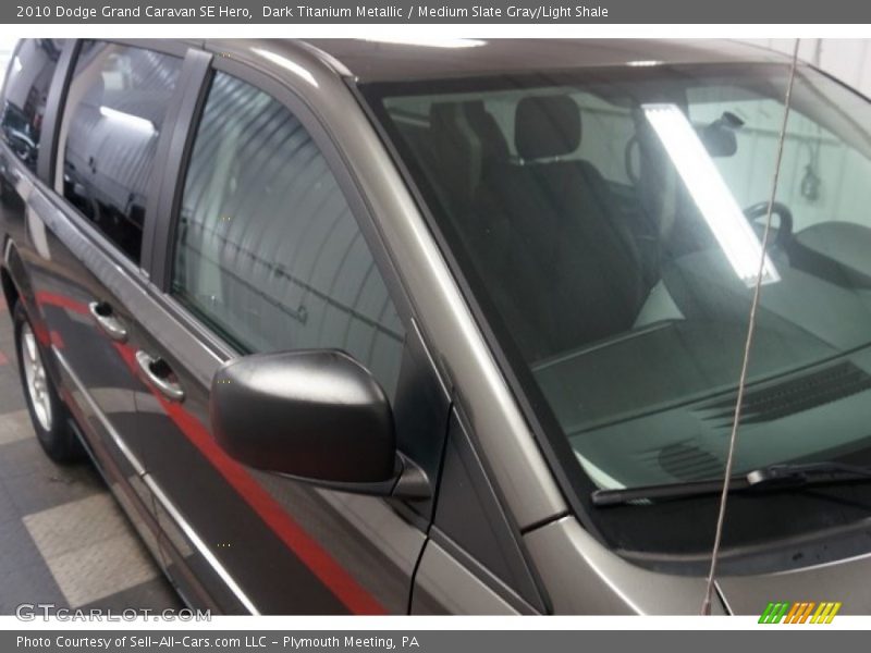 Dark Titanium Metallic / Medium Slate Gray/Light Shale 2010 Dodge Grand Caravan SE Hero