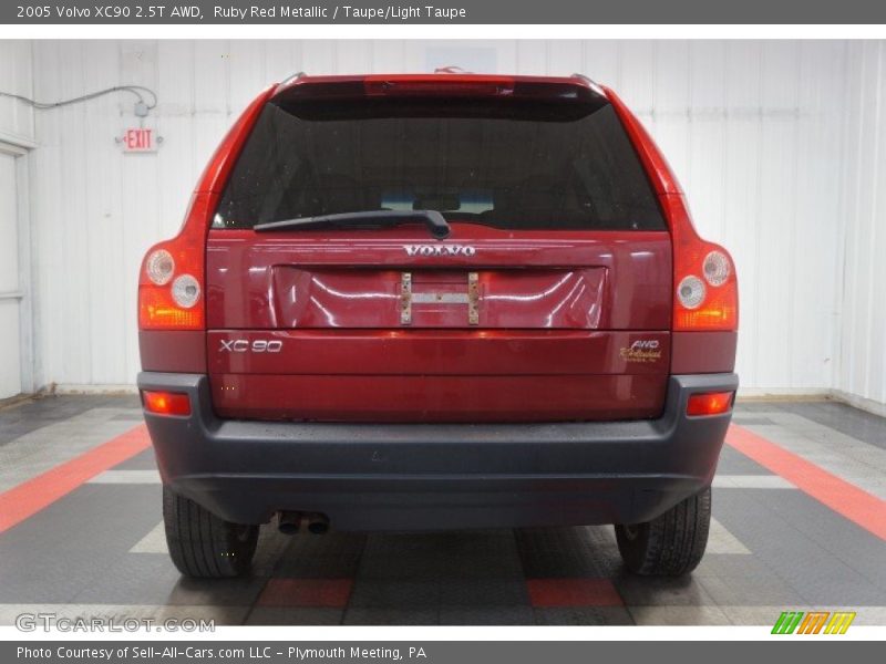 Ruby Red Metallic / Taupe/Light Taupe 2005 Volvo XC90 2.5T AWD