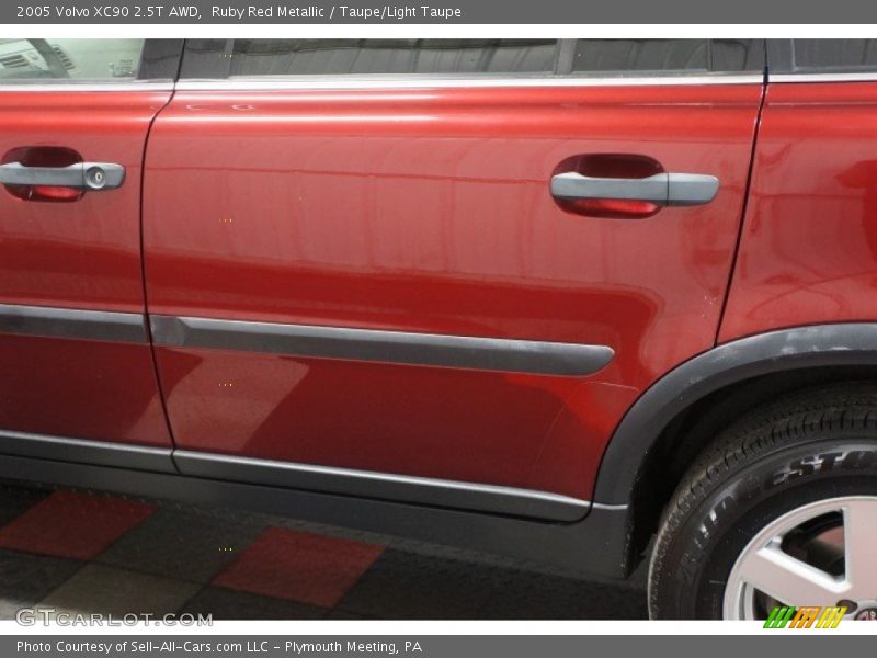 Ruby Red Metallic / Taupe/Light Taupe 2005 Volvo XC90 2.5T AWD