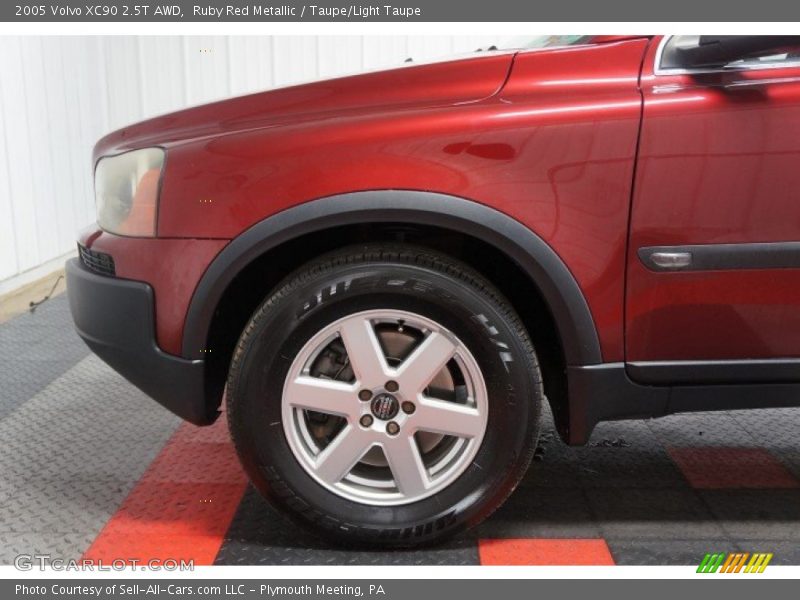 Ruby Red Metallic / Taupe/Light Taupe 2005 Volvo XC90 2.5T AWD