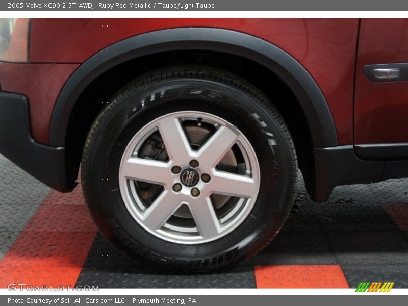 Ruby Red Metallic / Taupe/Light Taupe 2005 Volvo XC90 2.5T AWD