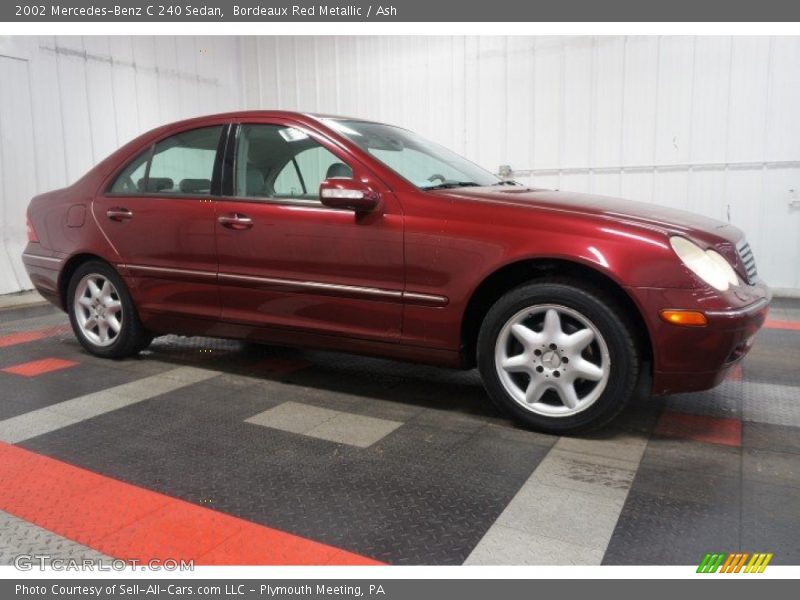 Front 3/4 View of 2002 C 240 Sedan