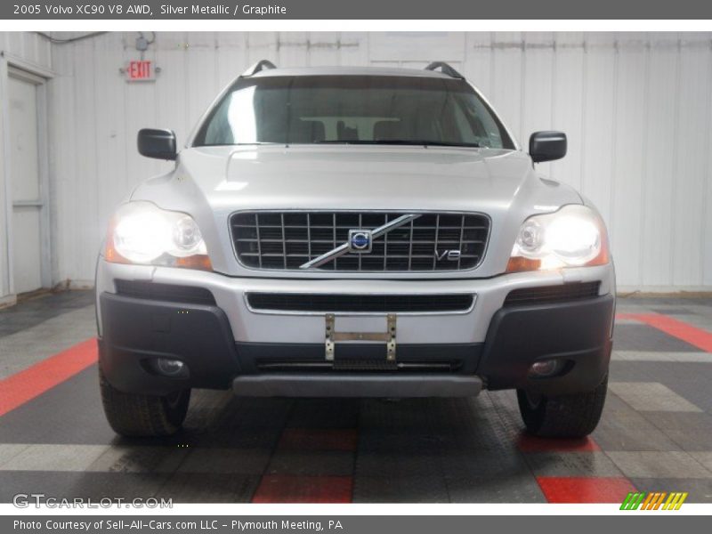 Silver Metallic / Graphite 2005 Volvo XC90 V8 AWD