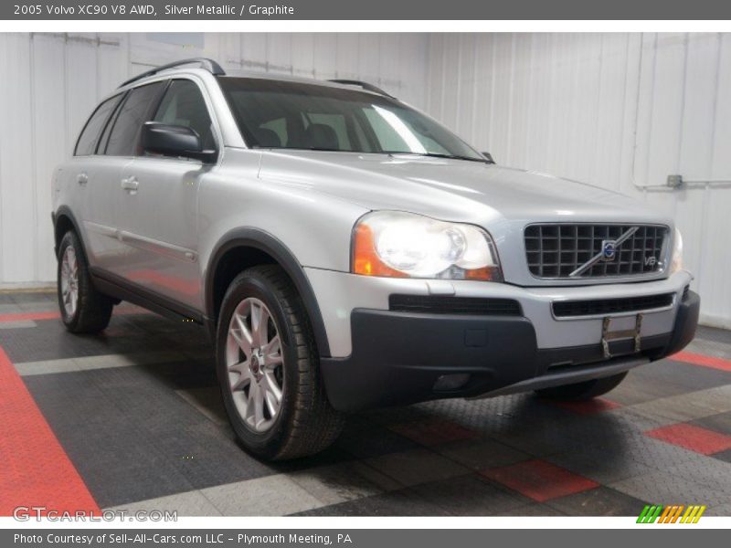 Silver Metallic / Graphite 2005 Volvo XC90 V8 AWD