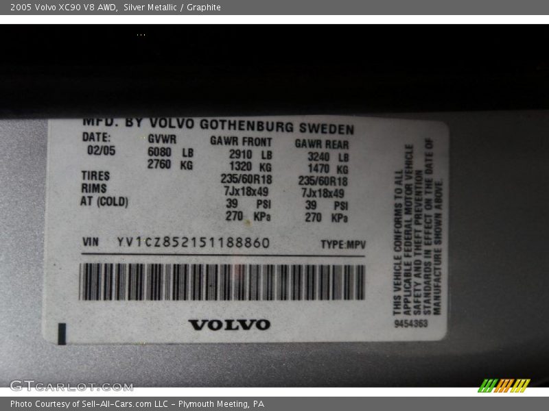 Silver Metallic / Graphite 2005 Volvo XC90 V8 AWD