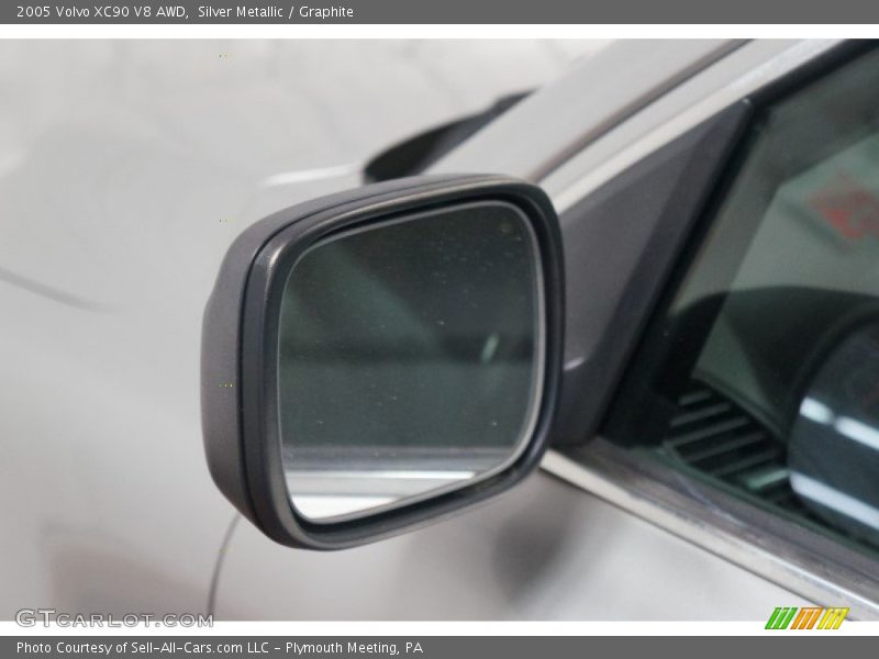 Silver Metallic / Graphite 2005 Volvo XC90 V8 AWD
