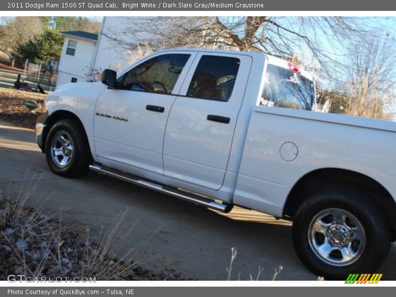 Bright White / Dark Slate Gray/Medium Graystone 2011 Dodge Ram 1500 ST Quad Cab