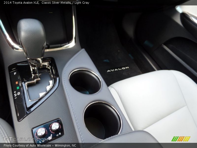 Classic Silver Metallic / Light Gray 2014 Toyota Avalon XLE