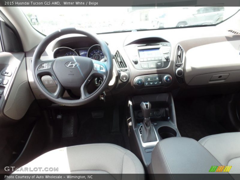 Winter White / Beige 2015 Hyundai Tucson GLS AWD