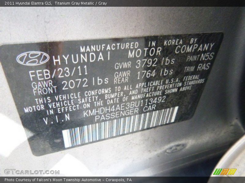 Titanium Gray Metallic / Gray 2011 Hyundai Elantra GLS