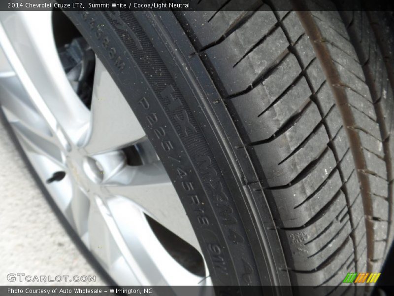 Summit White / Cocoa/Light Neutral 2014 Chevrolet Cruze LTZ
