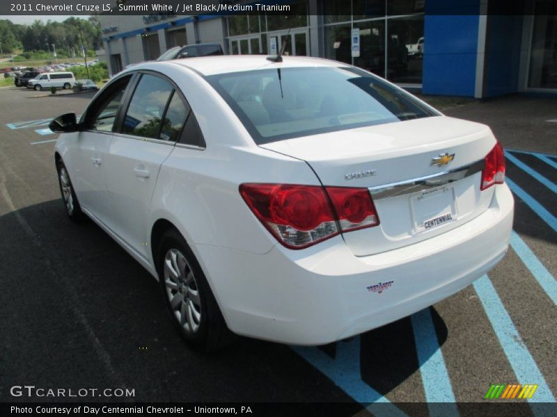 Summit White / Jet Black/Medium Titanium 2011 Chevrolet Cruze LS
