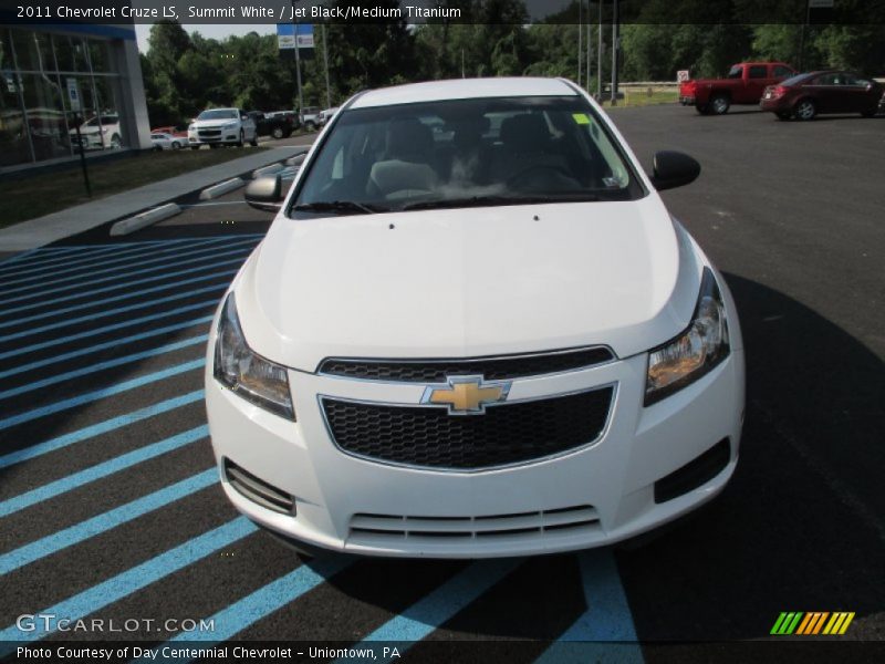 Summit White / Jet Black/Medium Titanium 2011 Chevrolet Cruze LS