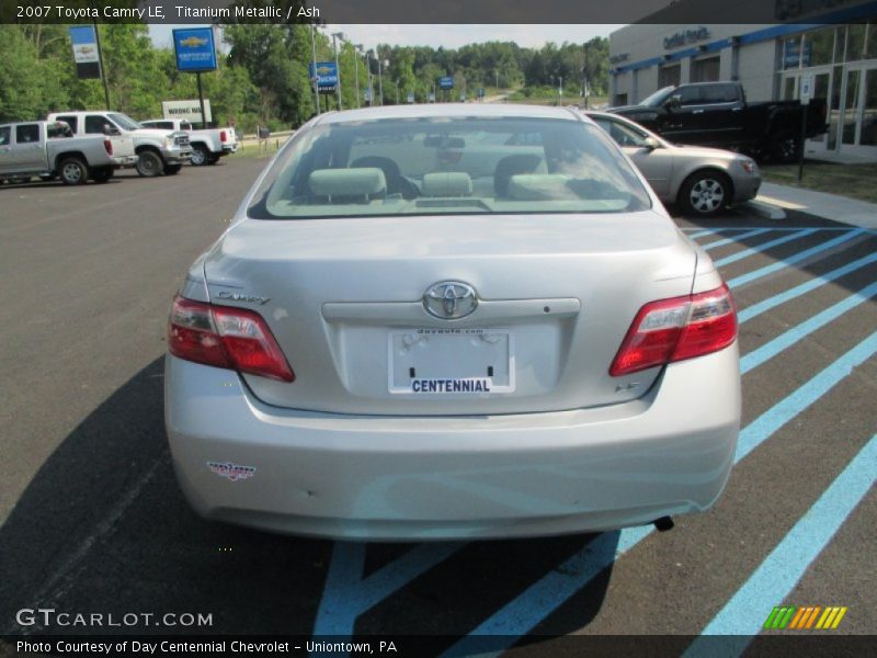 Titanium Metallic / Ash 2007 Toyota Camry LE