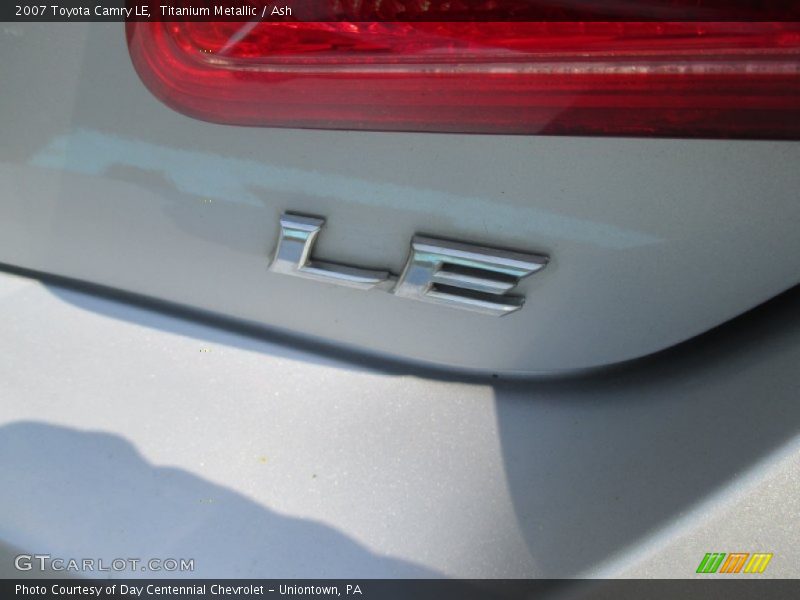 Titanium Metallic / Ash 2007 Toyota Camry LE