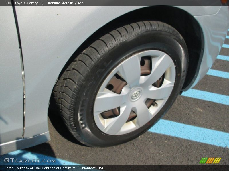 Titanium Metallic / Ash 2007 Toyota Camry LE