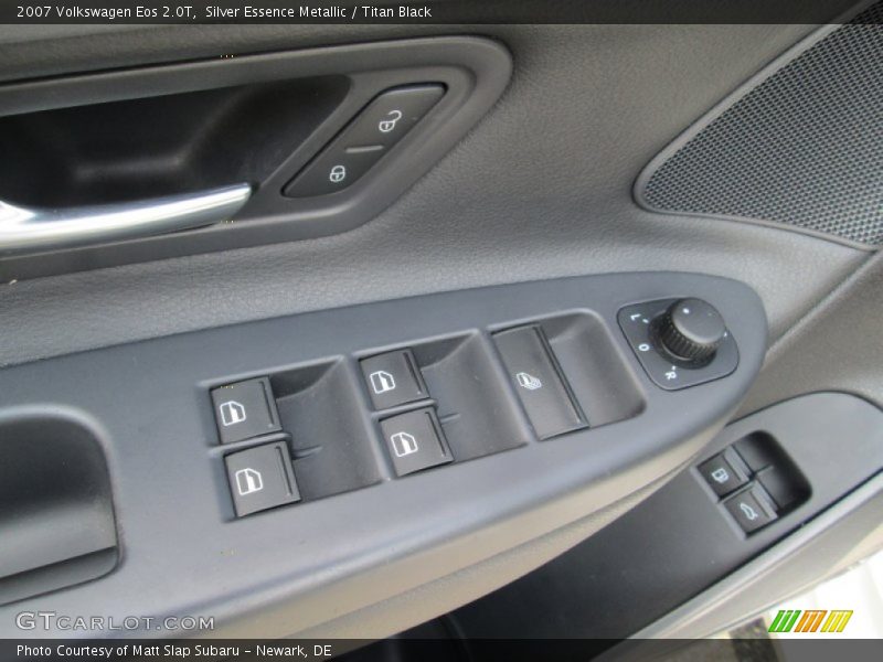Silver Essence Metallic / Titan Black 2007 Volkswagen Eos 2.0T