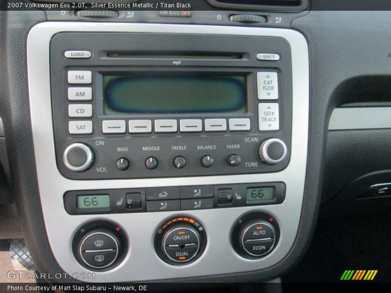 Silver Essence Metallic / Titan Black 2007 Volkswagen Eos 2.0T