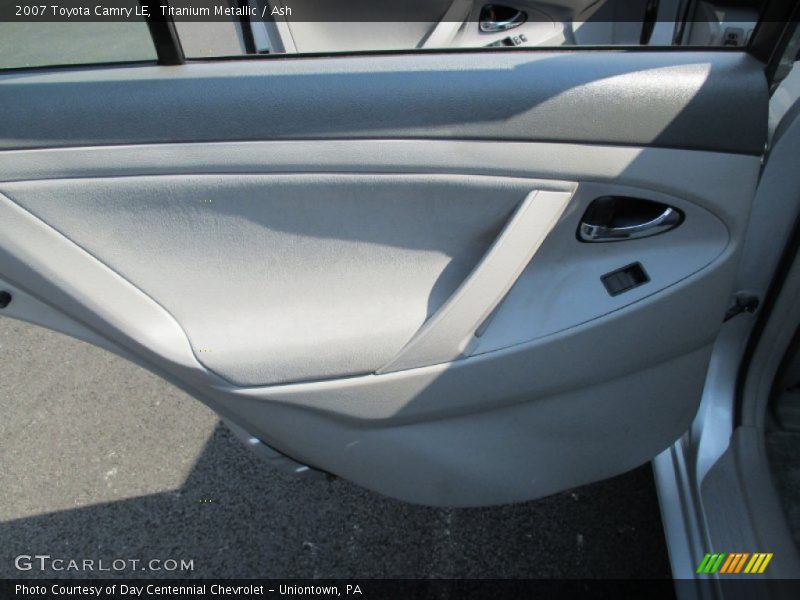 Titanium Metallic / Ash 2007 Toyota Camry LE