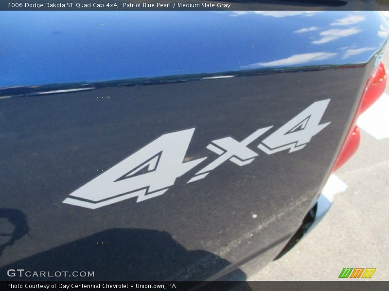 Patriot Blue Pearl / Medium Slate Gray 2006 Dodge Dakota ST Quad Cab 4x4