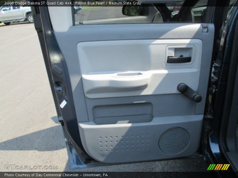 Patriot Blue Pearl / Medium Slate Gray 2006 Dodge Dakota ST Quad Cab 4x4