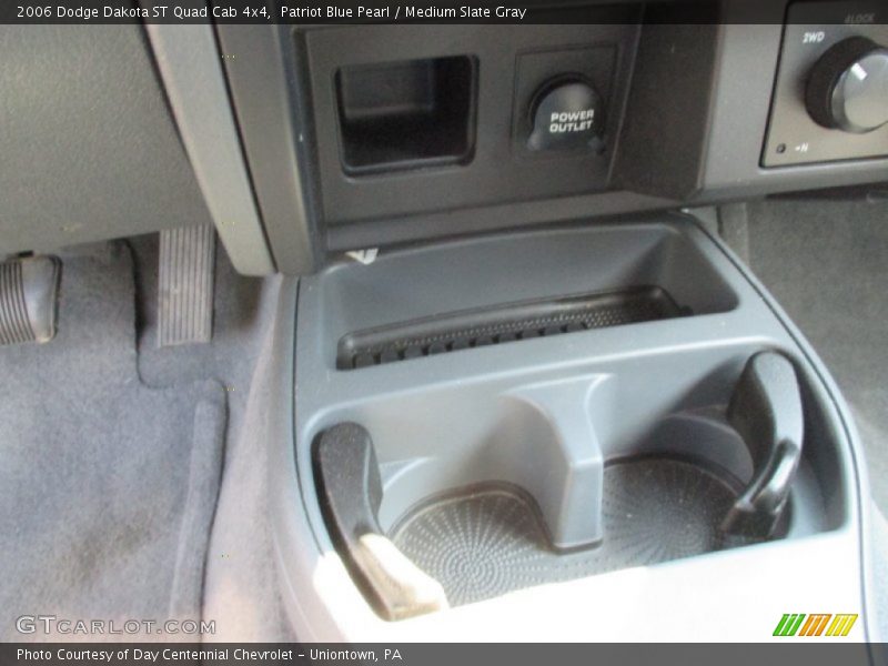 Patriot Blue Pearl / Medium Slate Gray 2006 Dodge Dakota ST Quad Cab 4x4