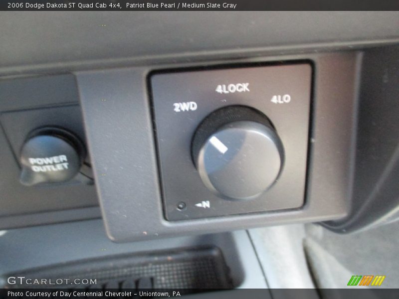 Patriot Blue Pearl / Medium Slate Gray 2006 Dodge Dakota ST Quad Cab 4x4