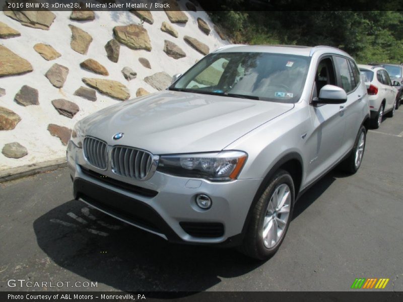 Mineral Silver Metallic / Black 2016 BMW X3 xDrive28i