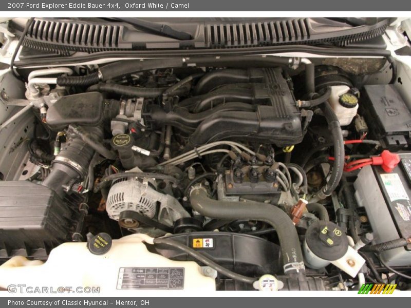 Oxford White / Camel 2007 Ford Explorer Eddie Bauer 4x4