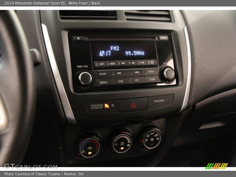 White Pearl / Black 2014 Mitsubishi Outlander Sport ES