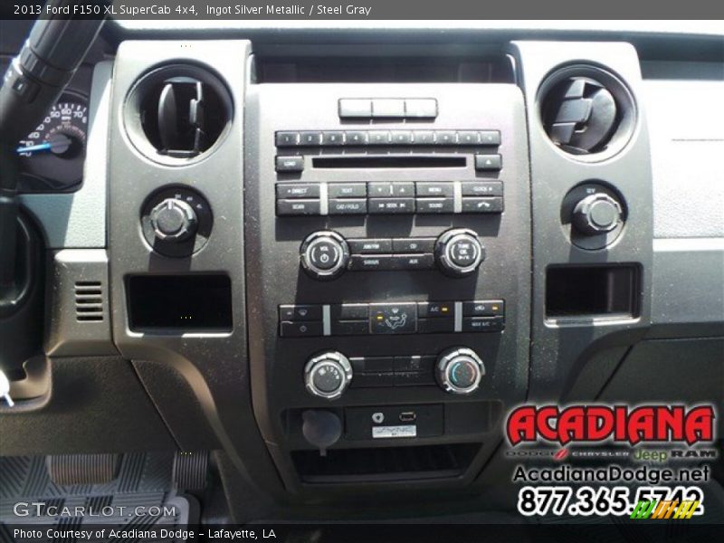 Ingot Silver Metallic / Steel Gray 2013 Ford F150 XL SuperCab 4x4