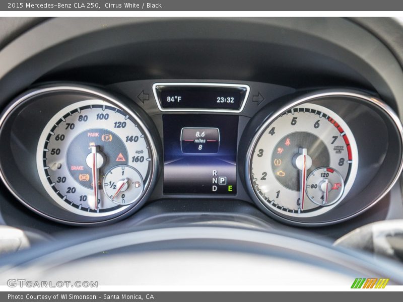 Cirrus White / Black 2015 Mercedes-Benz CLA 250