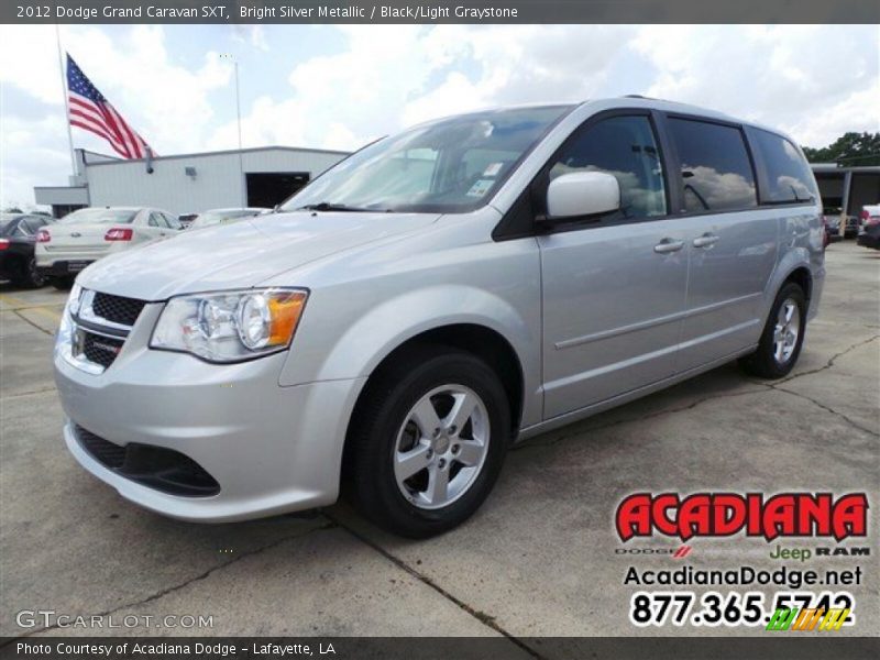 Bright Silver Metallic / Black/Light Graystone 2012 Dodge Grand Caravan SXT