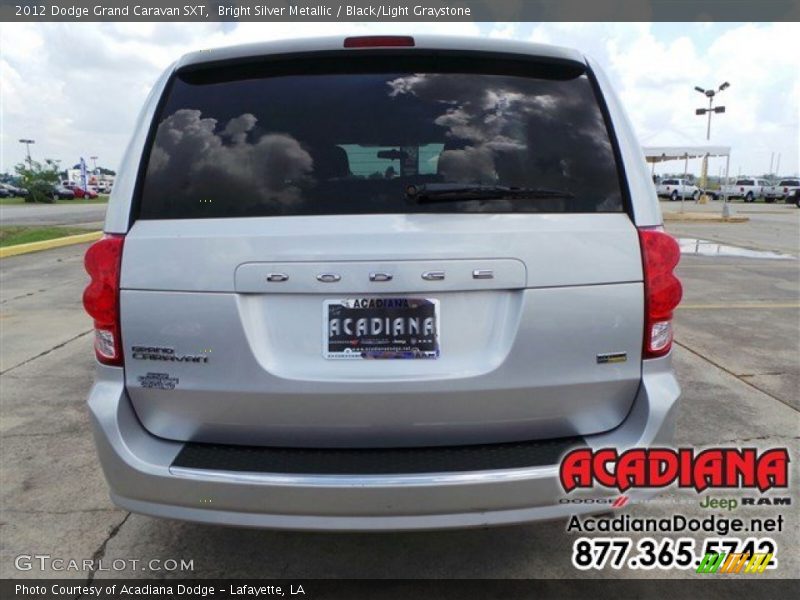 Bright Silver Metallic / Black/Light Graystone 2012 Dodge Grand Caravan SXT
