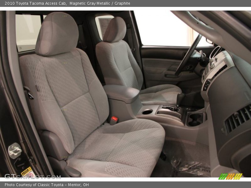 Magnetic Gray Metallic / Graphite 2010 Toyota Tacoma Access Cab