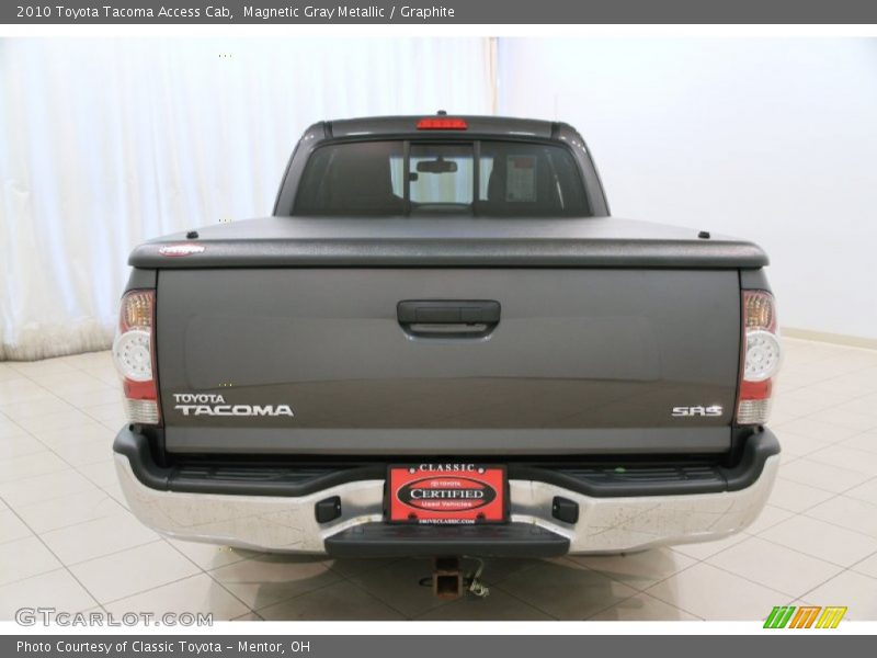 Magnetic Gray Metallic / Graphite 2010 Toyota Tacoma Access Cab