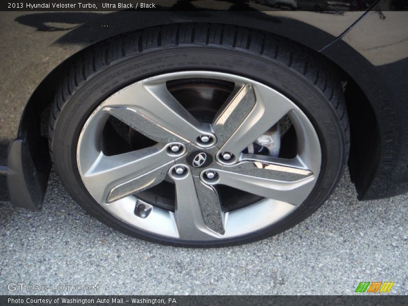 Ultra Black / Black 2013 Hyundai Veloster Turbo
