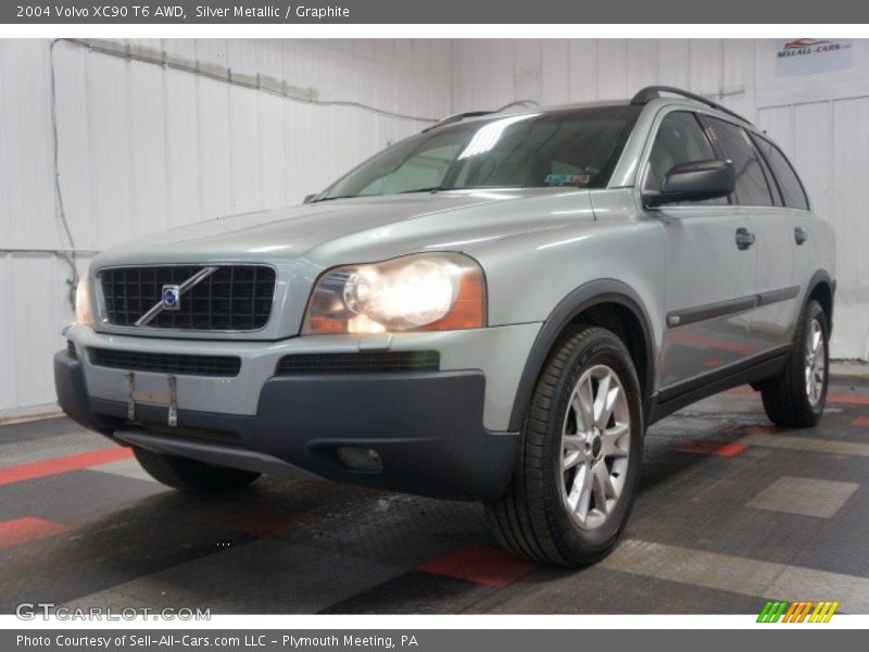 Silver Metallic / Graphite 2004 Volvo XC90 T6 AWD