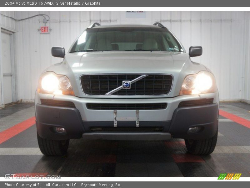 Silver Metallic / Graphite 2004 Volvo XC90 T6 AWD