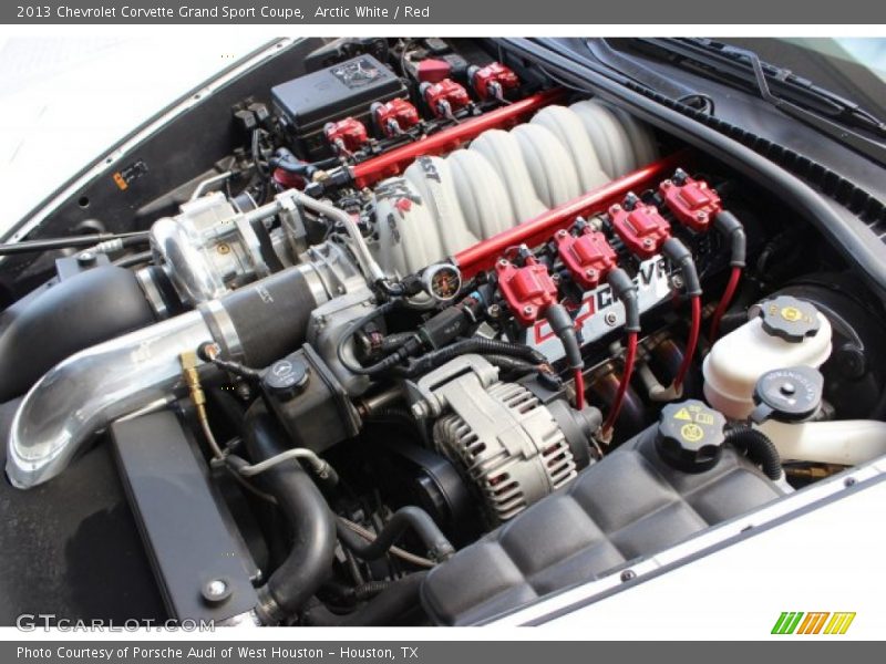 Arctic White / Red 2013 Chevrolet Corvette Grand Sport Coupe