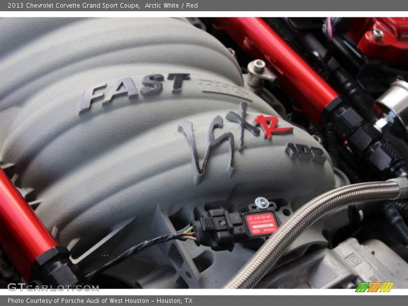 Arctic White / Red 2013 Chevrolet Corvette Grand Sport Coupe