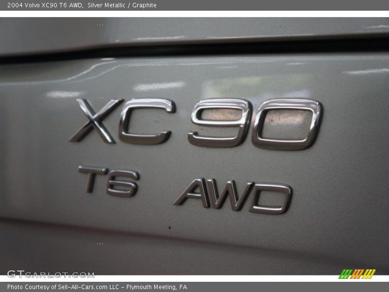Silver Metallic / Graphite 2004 Volvo XC90 T6 AWD