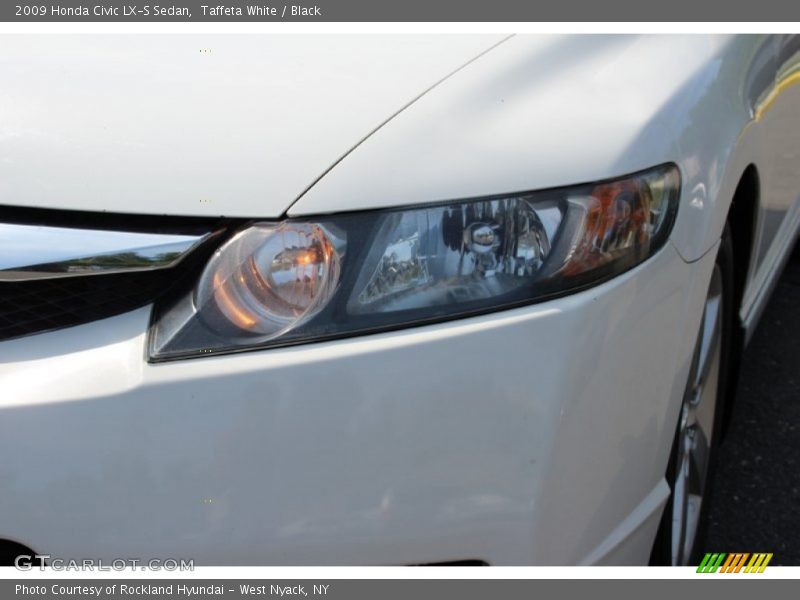 Taffeta White / Black 2009 Honda Civic LX-S Sedan